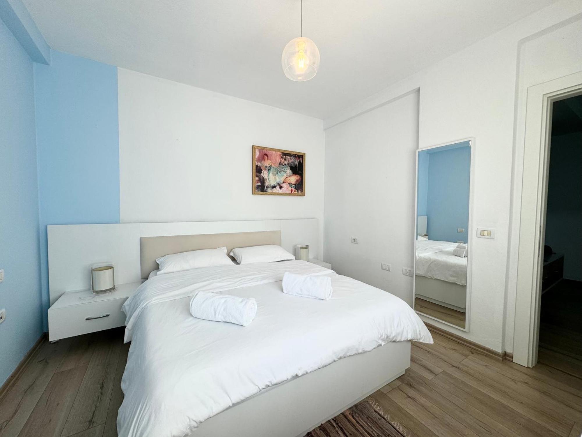 Apartment In The New Bazaar Of Tirana - Hana Blu Экстерьер фото
