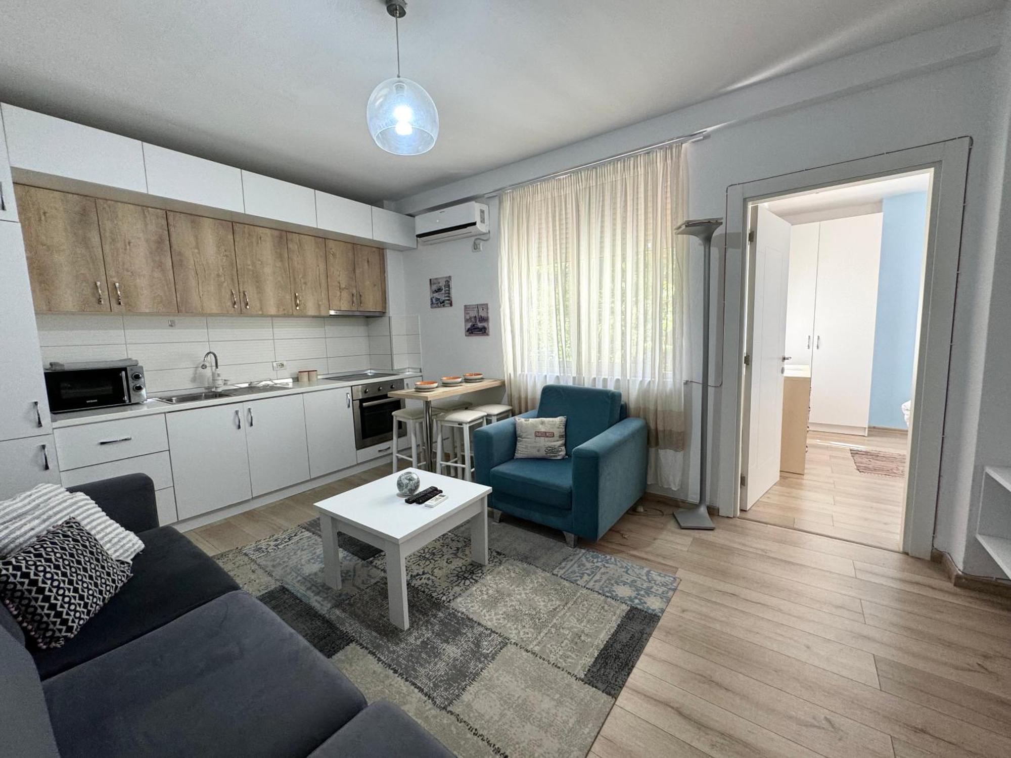 Apartment In The New Bazaar Of Tirana - Hana Blu Экстерьер фото