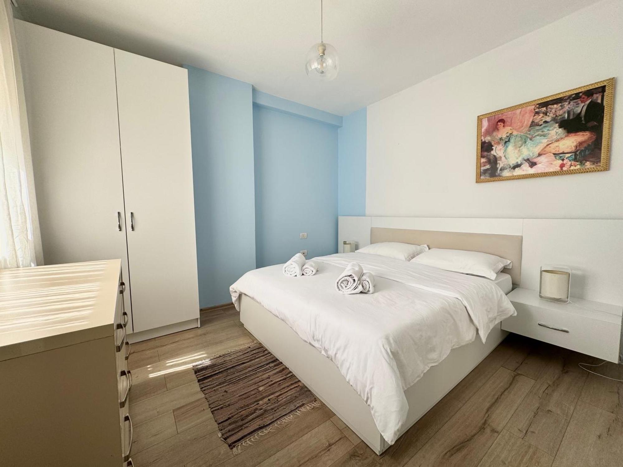 Apartment In The New Bazaar Of Tirana - Hana Blu Экстерьер фото