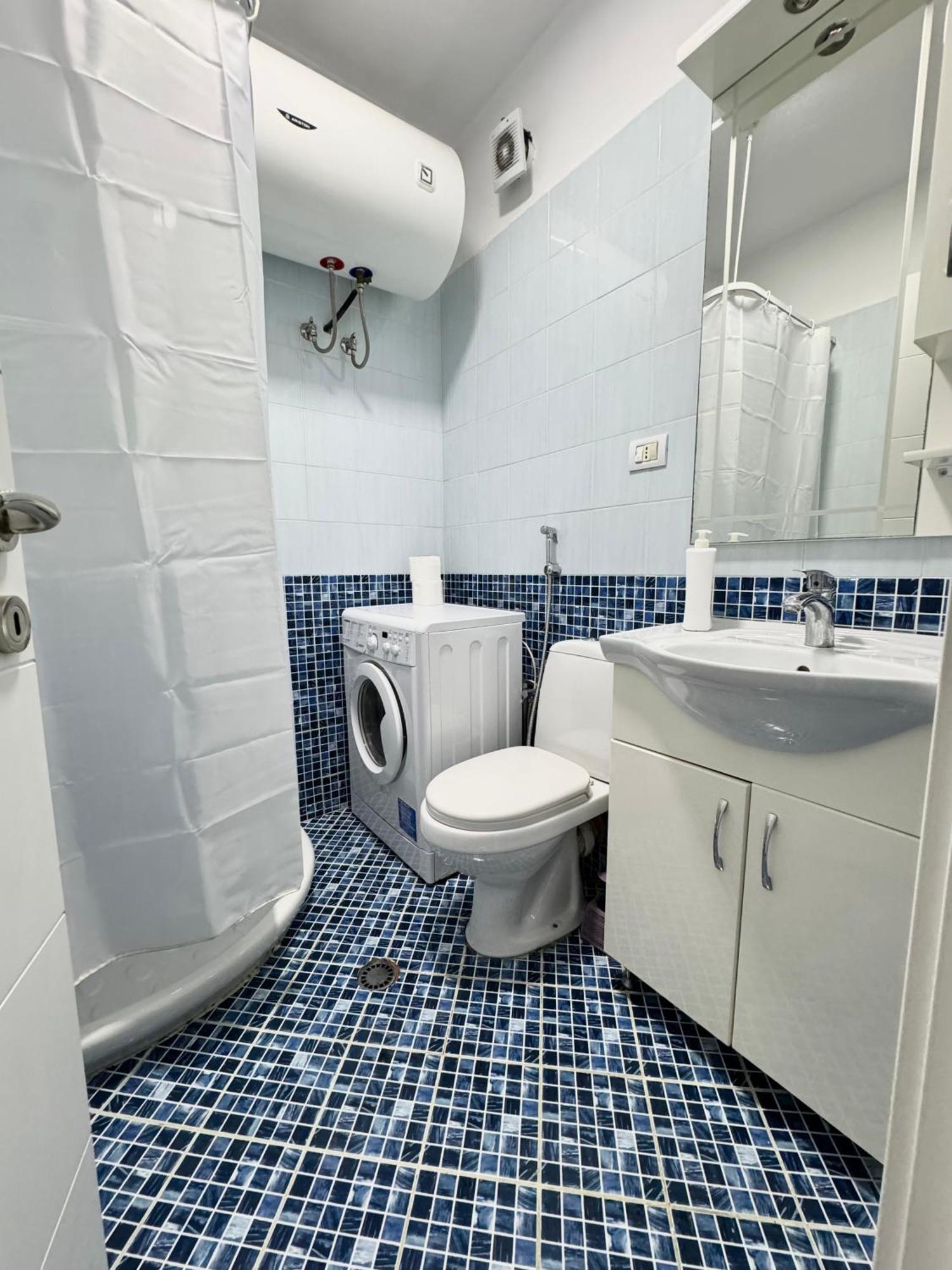 Apartment In The New Bazaar Of Tirana - Hana Blu Экстерьер фото
